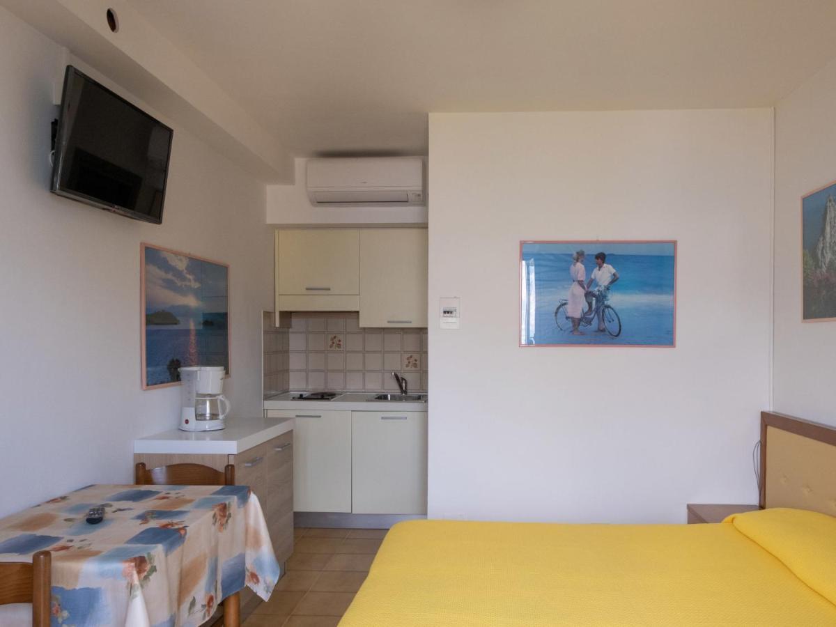 Locazione Turistica Casa Maria-5 By Interhome Assenza di Brenzone Exterior foto